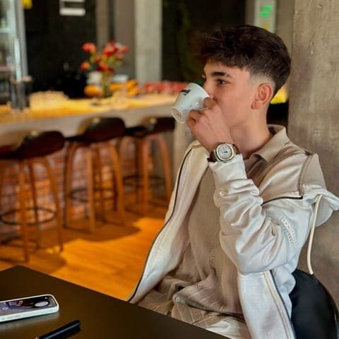 Mateo A.